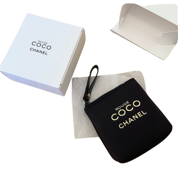 Low start Chanel Rouge Coco Black Pouch - Picture 1 of 3